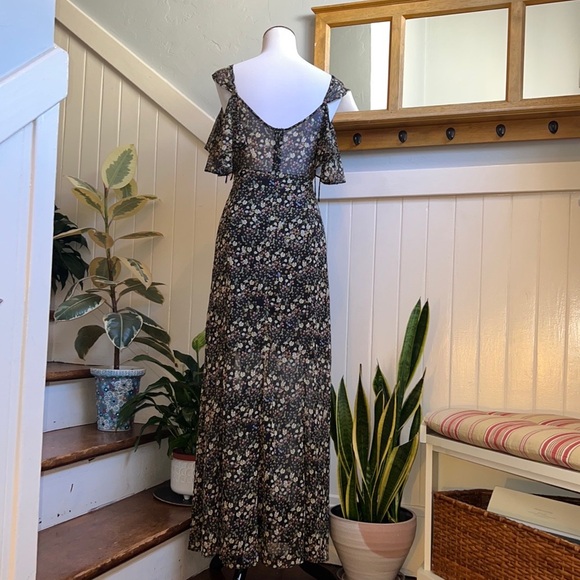 French Connection Hallie Crinkle Floral Print Maxi Dress - Picture 6 of 16